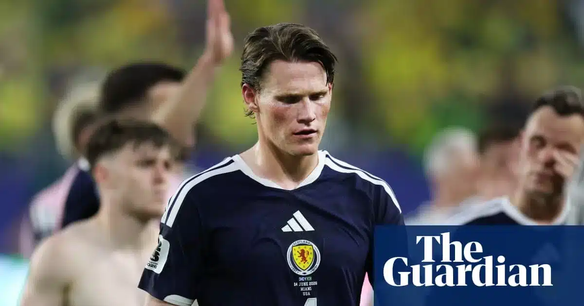 Clarke steps down as Scotland manager after World Cup exit