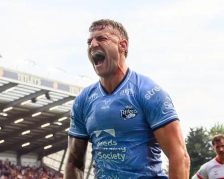 Chris Hankinson celebrates