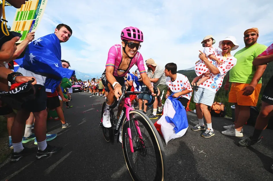 Tour de France 2026: Richard Carapaz wins stage 18