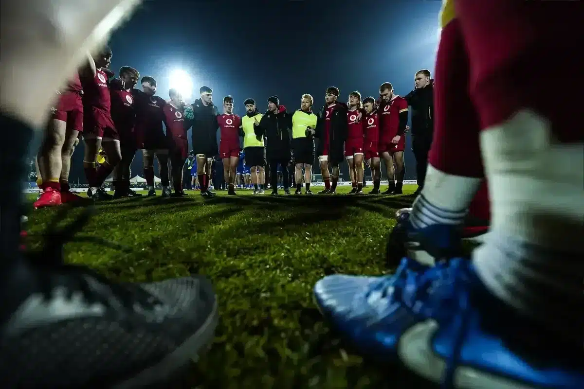 Welsh rugby match ends in dramatic scenes and Springboks show Wales respect - Wales Online