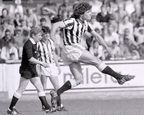 Kevin Keegan playing for Newcastle United against Cambrdge United in 1984.