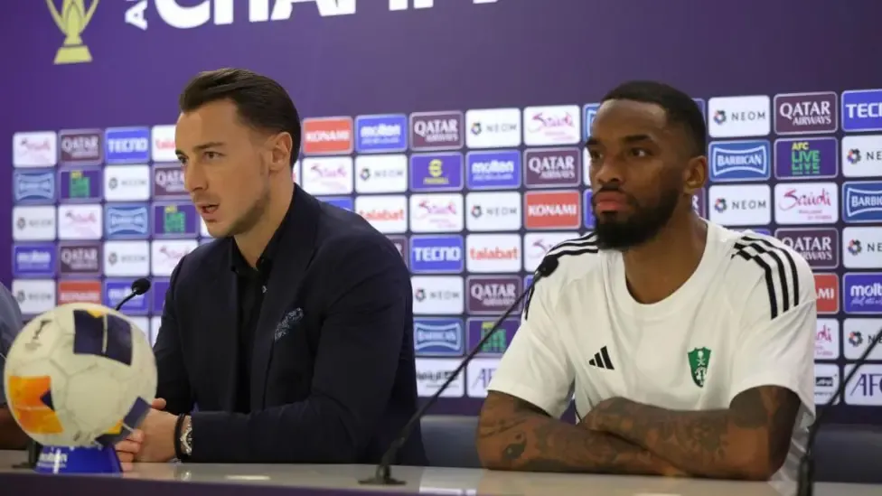 Matthias Jaissle (left) and England striker Ivan Toney