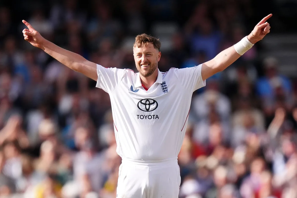 England vs Pakistan: Joe Root era given ideal start by Ollie Robinson and Josh Tongue