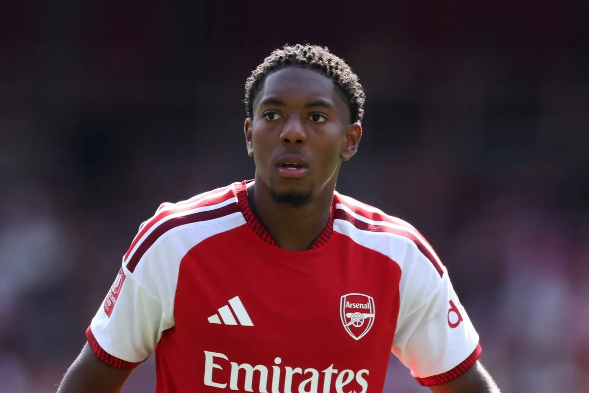 Myles Lewis-Skelly transfer news